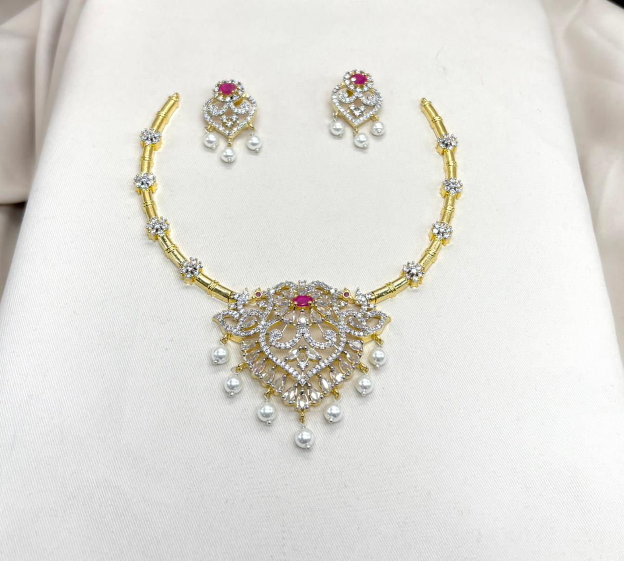 Gj Polish Short Necklace