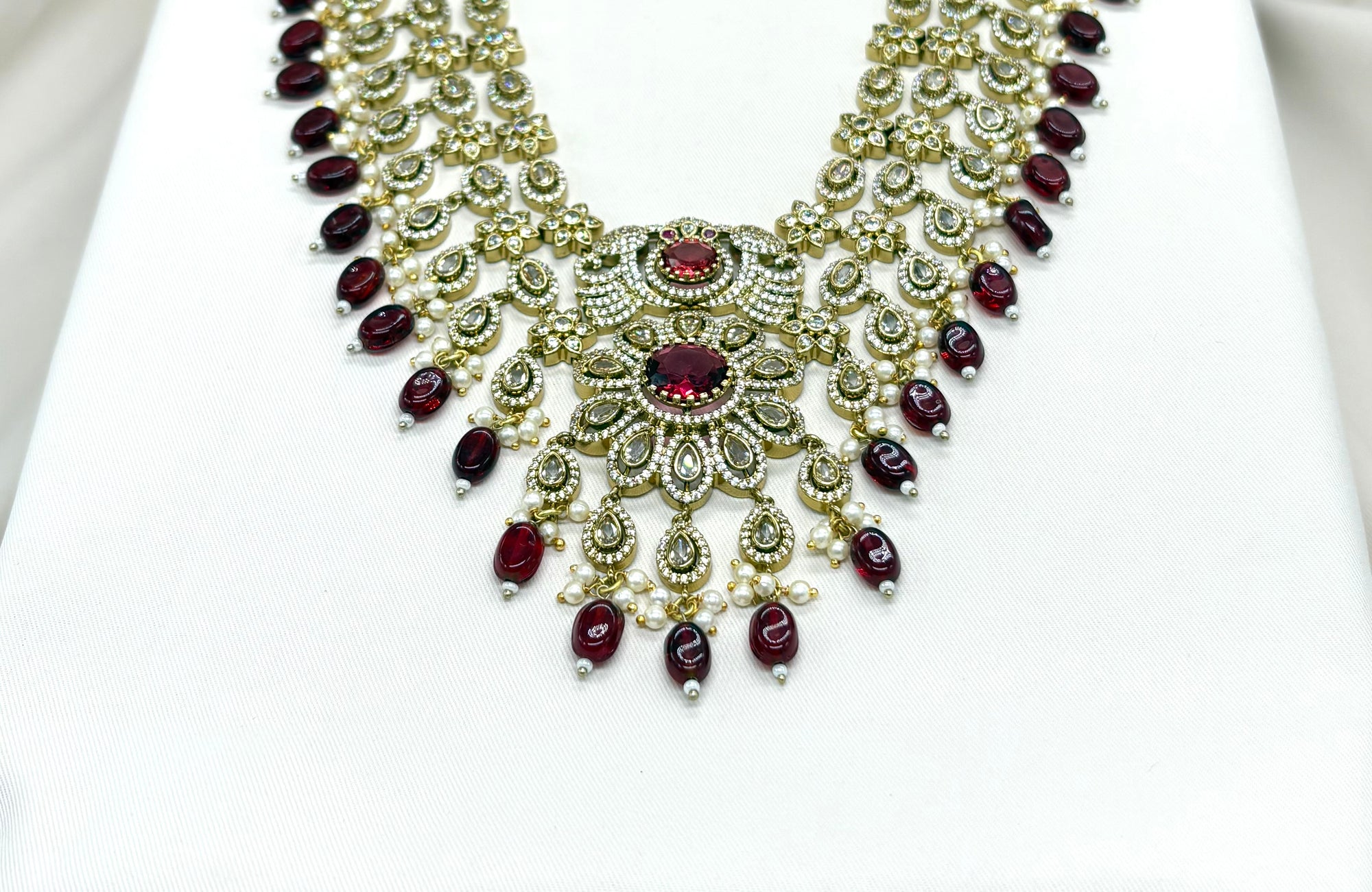 Mehndi finishing with Maroon Beads step Haram