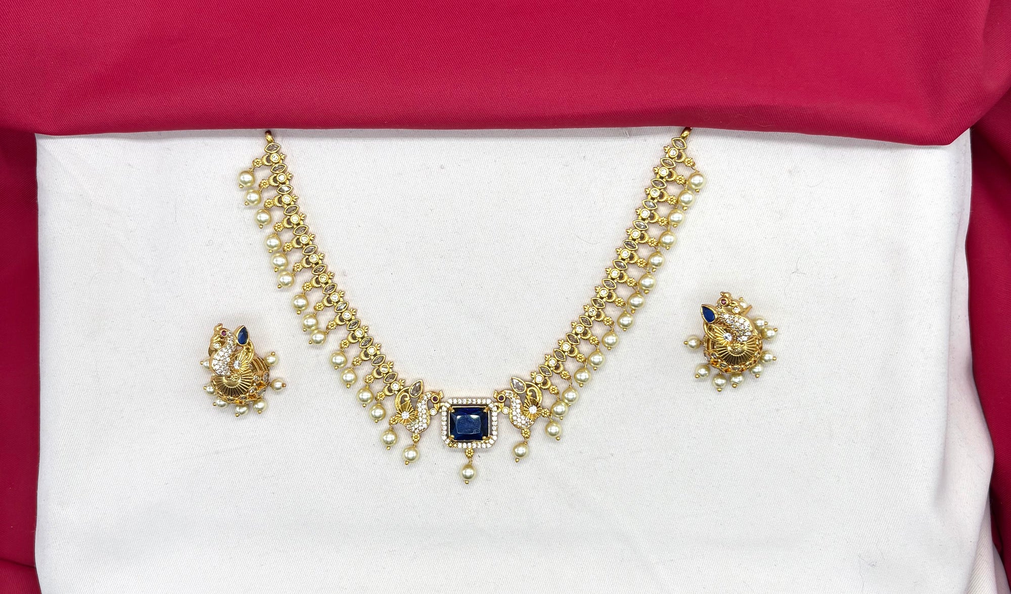 Matte finishing Peacock design with Blue Stone pearls Short Necklace