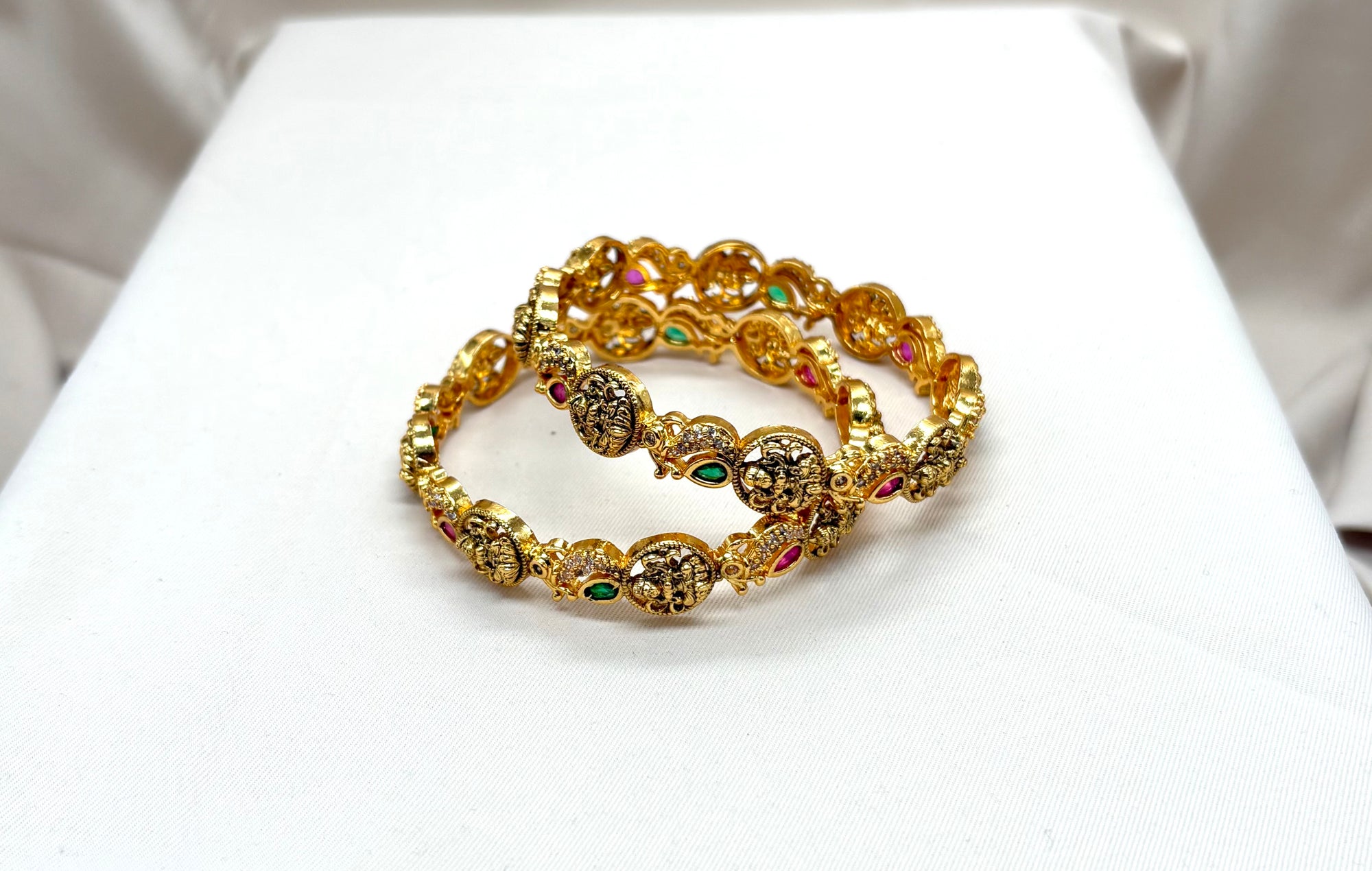 Matte finishing with Lord Lakshmi designed Bangle