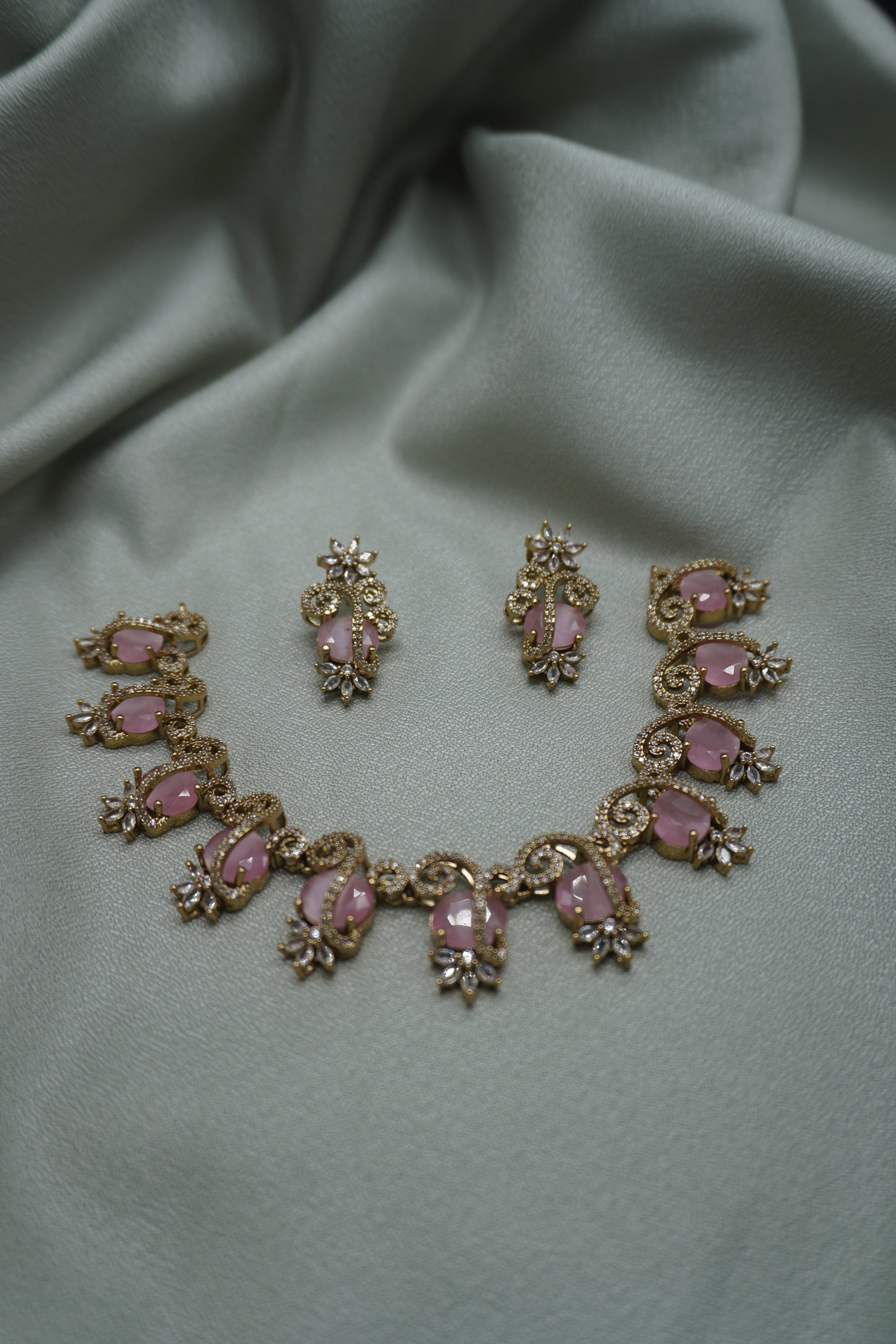 Short Necklace