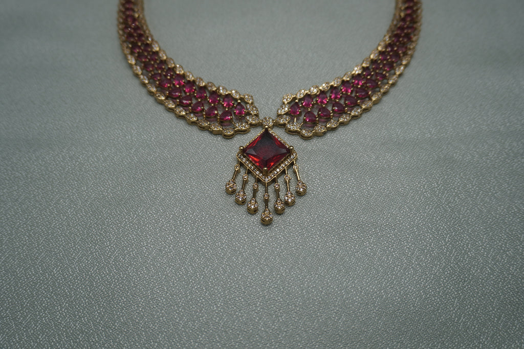 Short Necklace