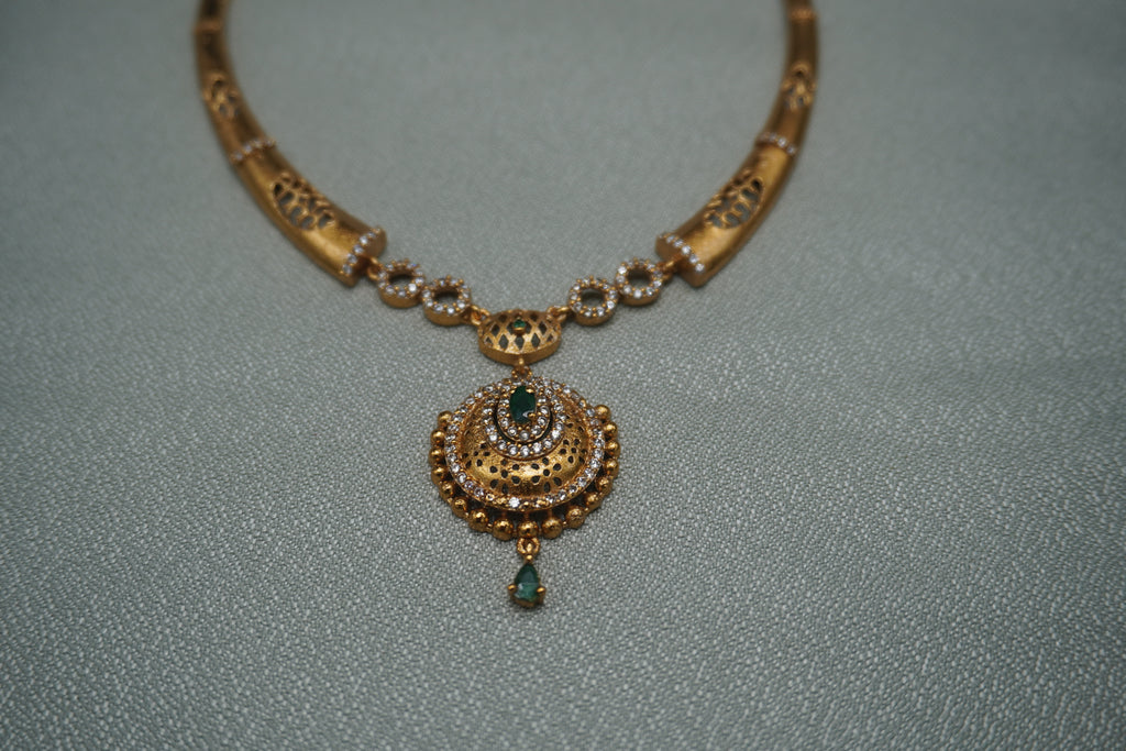 Short Necklace