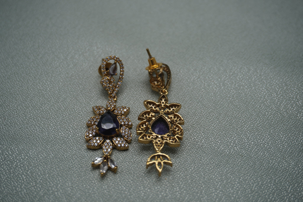 Short Necklace
