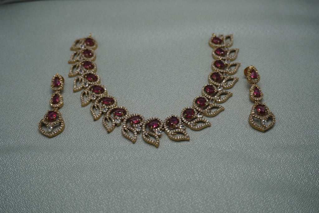 Short Necklace