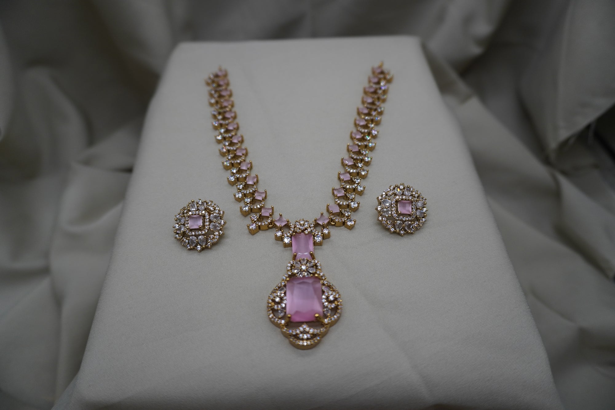 Short Necklace