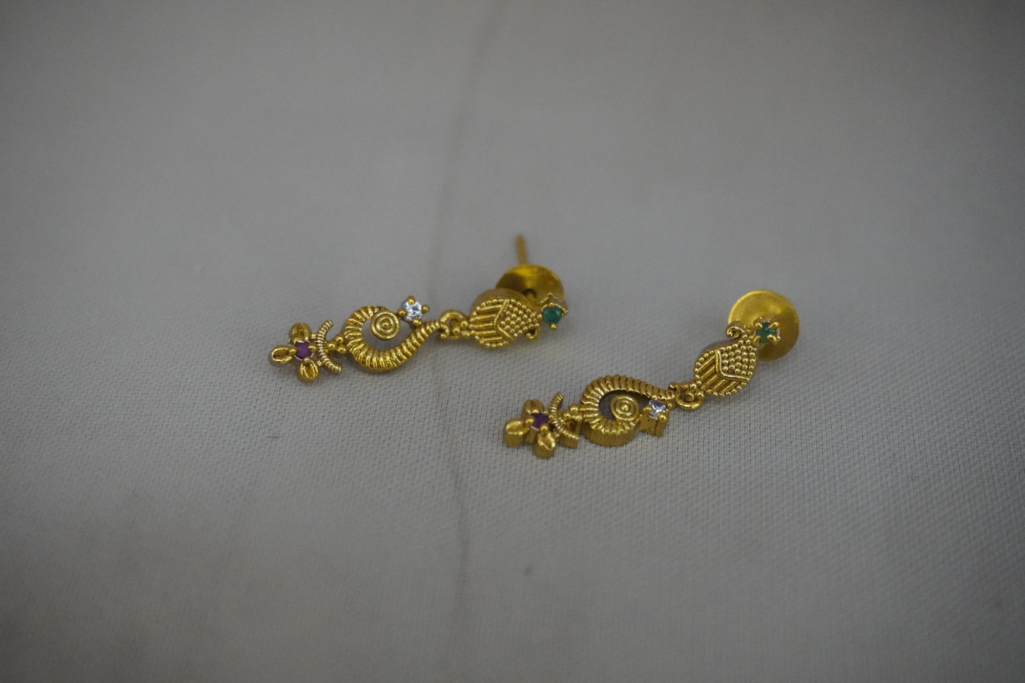 Short Gold Necklace