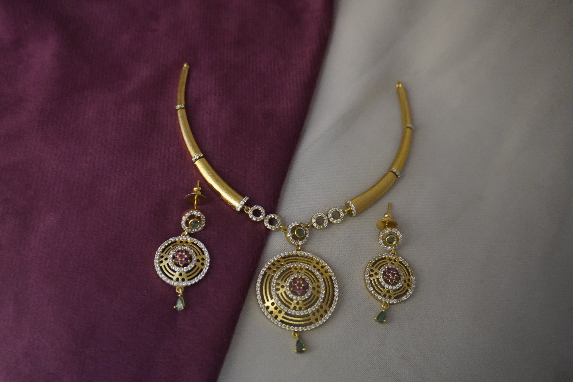 Gold Kanti Necklace