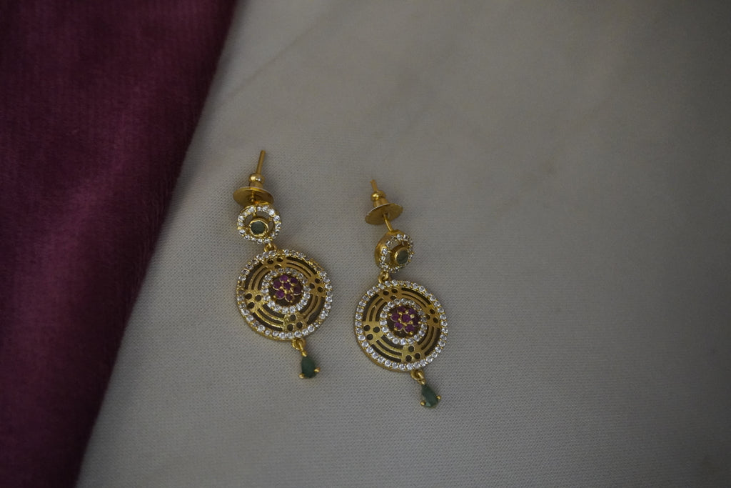 Gold Kanti Necklace