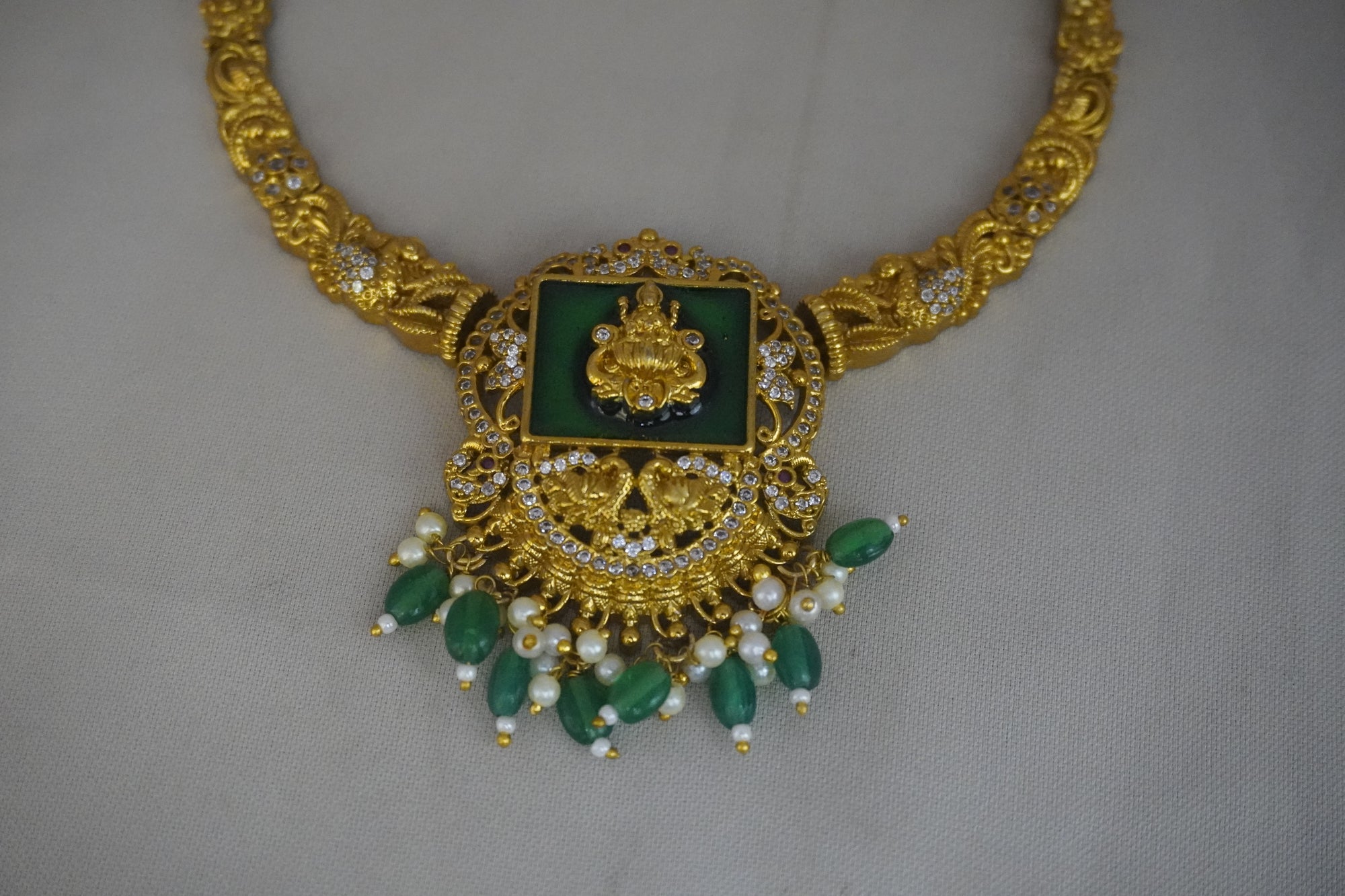 Gold Kanti Necklace