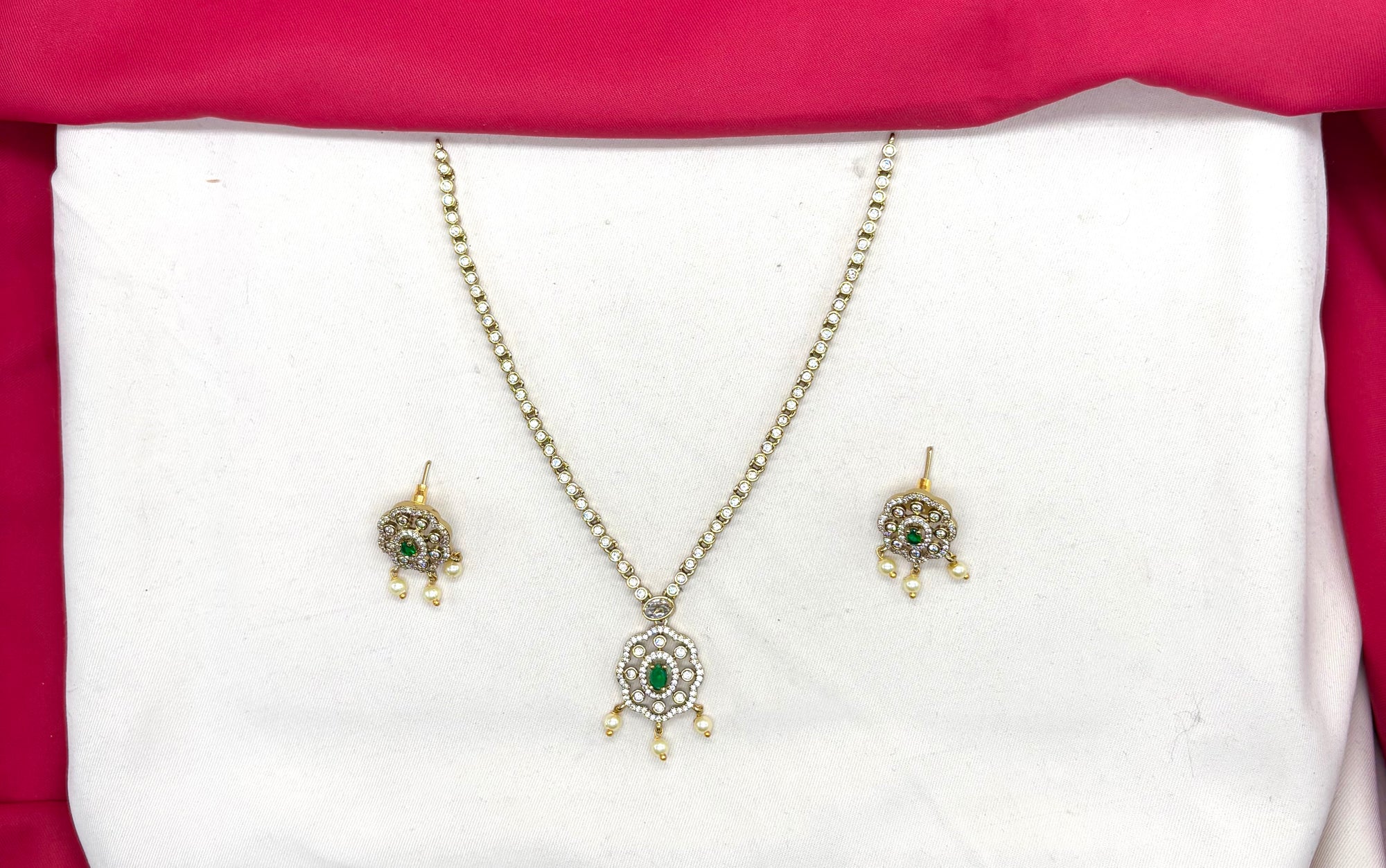 Victorian finishing American Diamonds with central Green stone Short Necklace