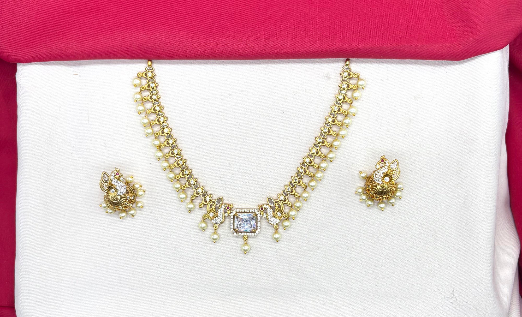 Matte finishing Peacock design with white stone pearls Short Necklace
