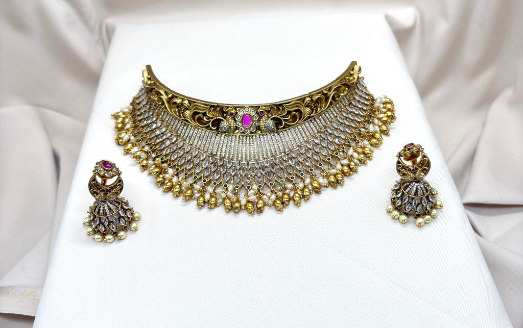 Matte finishing Choker