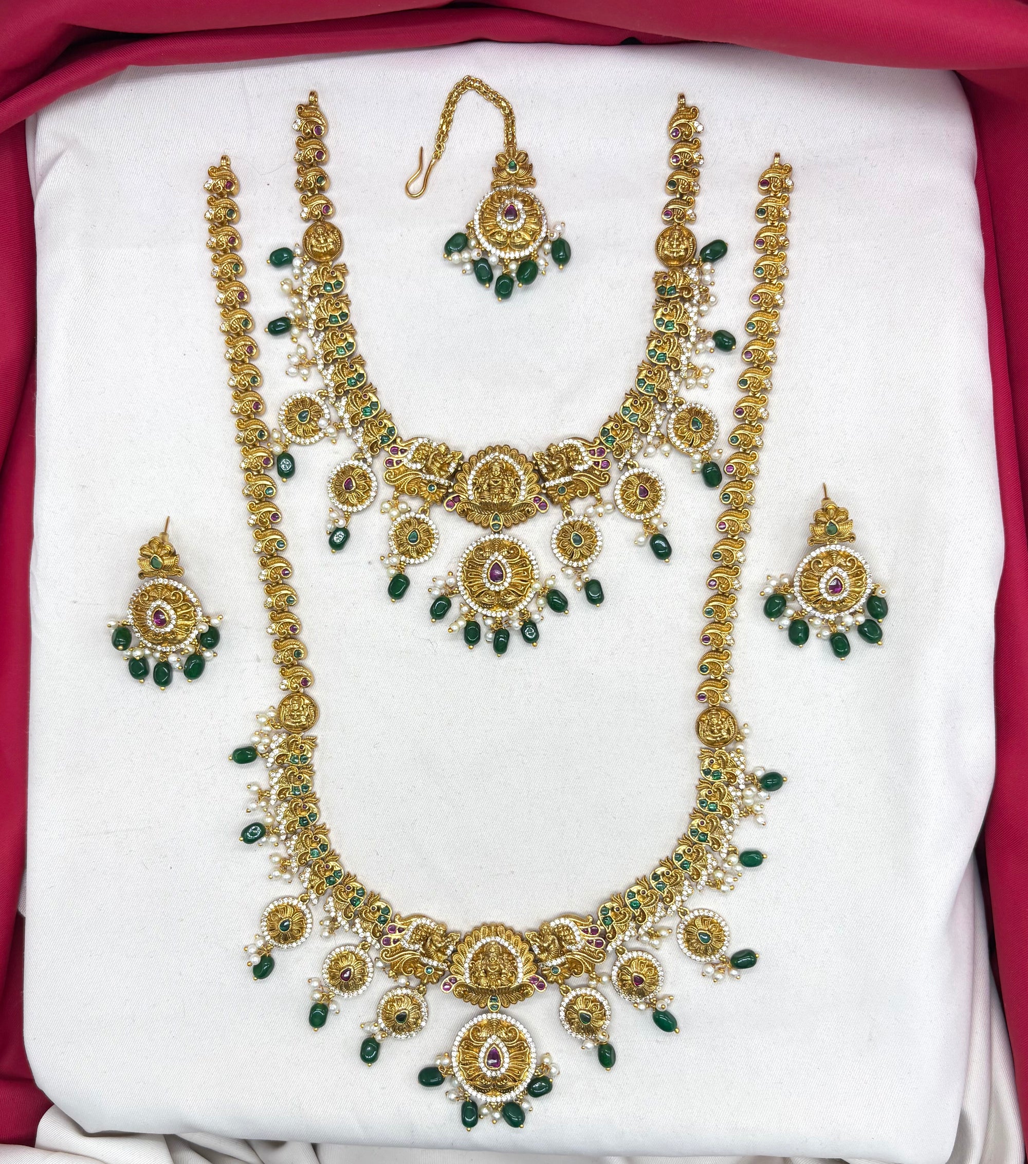 Matte finishing peacock design with Green Beads Combo-set