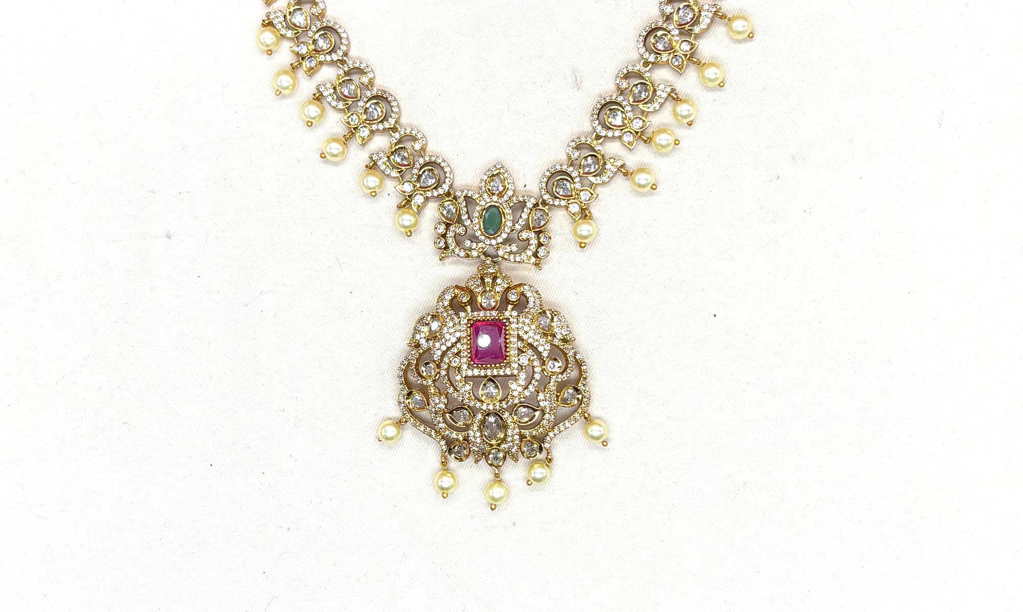 Matte finishing American Diamonds with ovals shape Short  Necklace