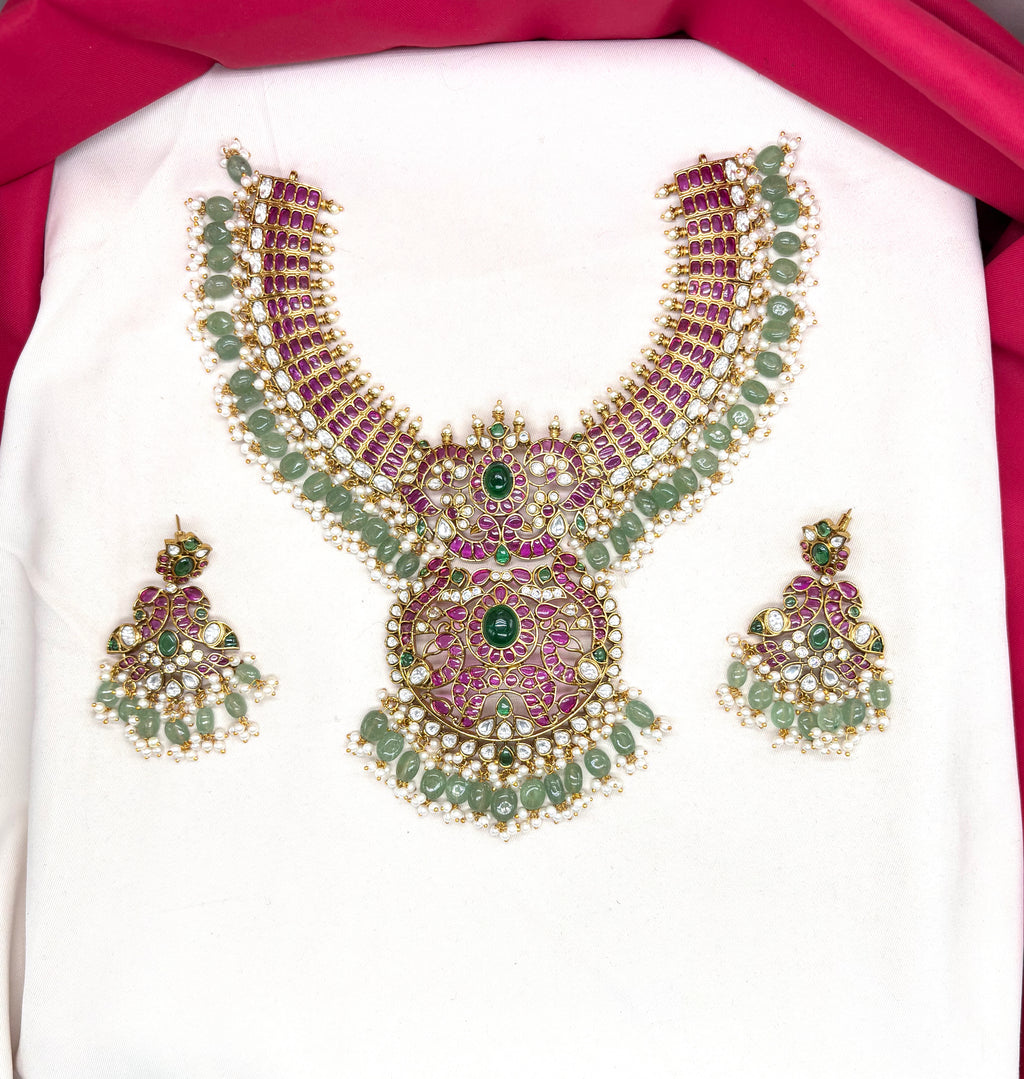 Premium Beautifully designed Heavy Jadau kundan with Green beads Necklace
