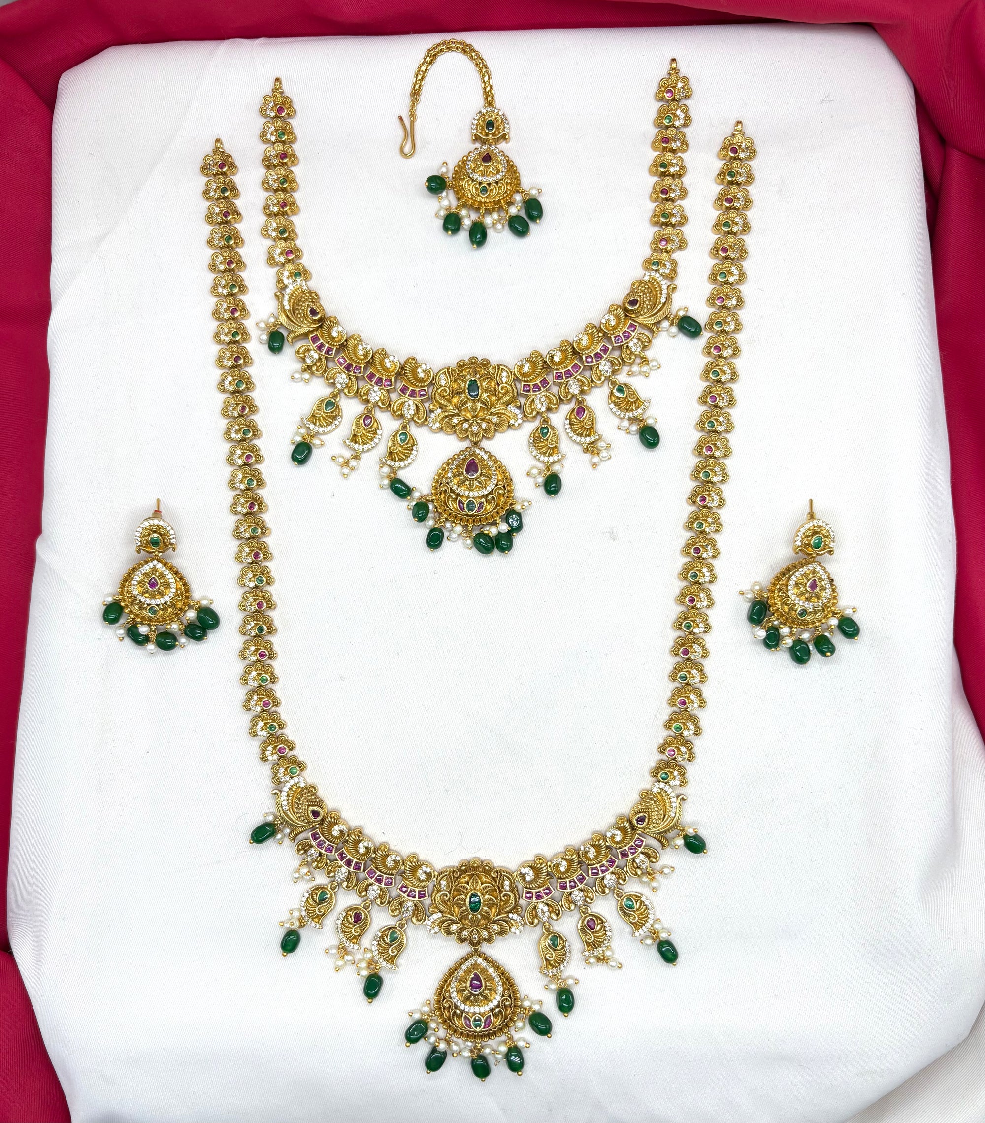 Matte finishing floral design with Green Beads combo-set