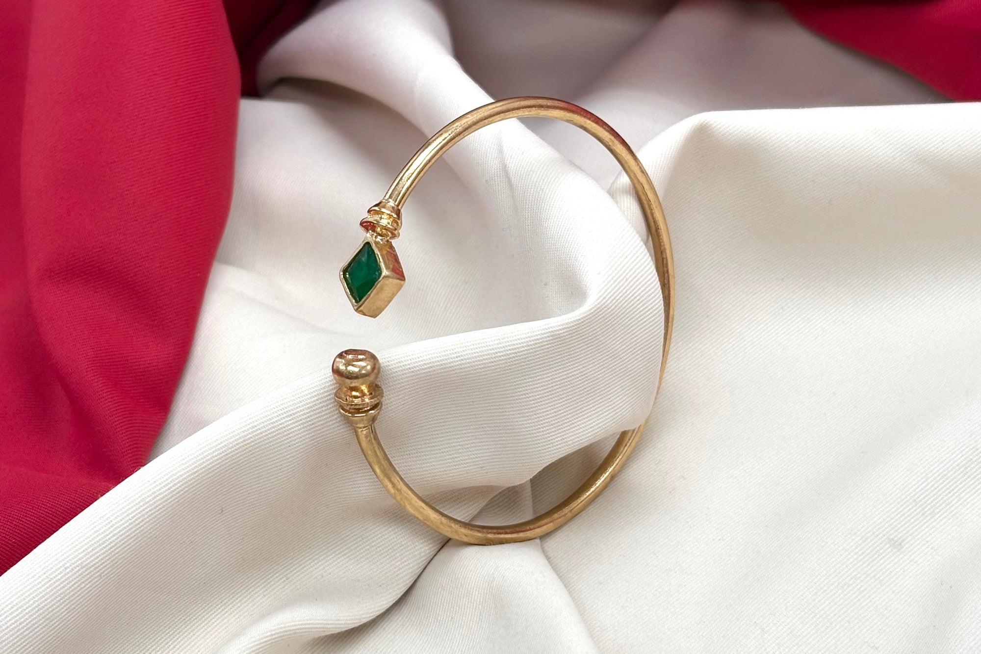 panchaloham Green stone open-front cuff Kada