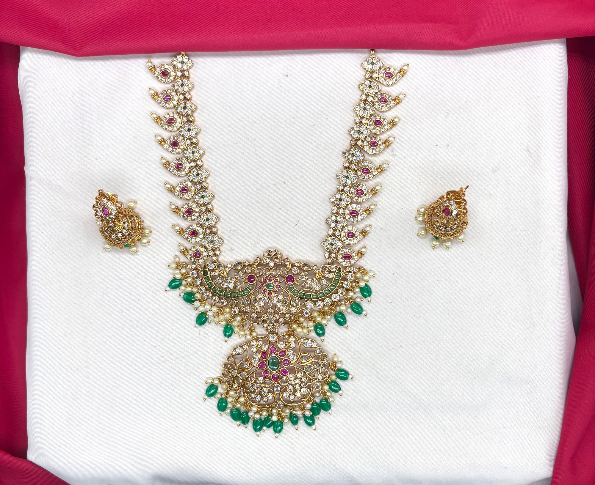 Premium Jadau Kundan Mango Design with Green Beads Short Necklace