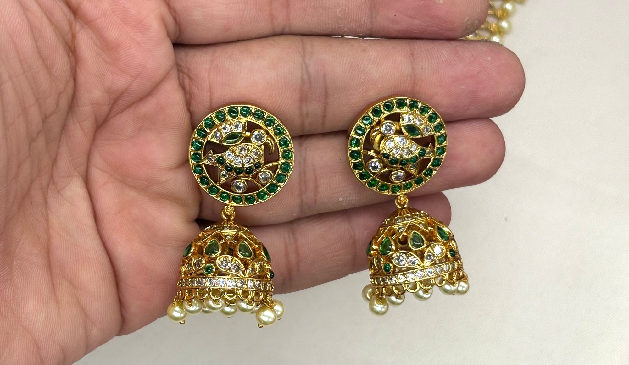 Matte finishing jalebi With Green pendent Peacock Long Haram