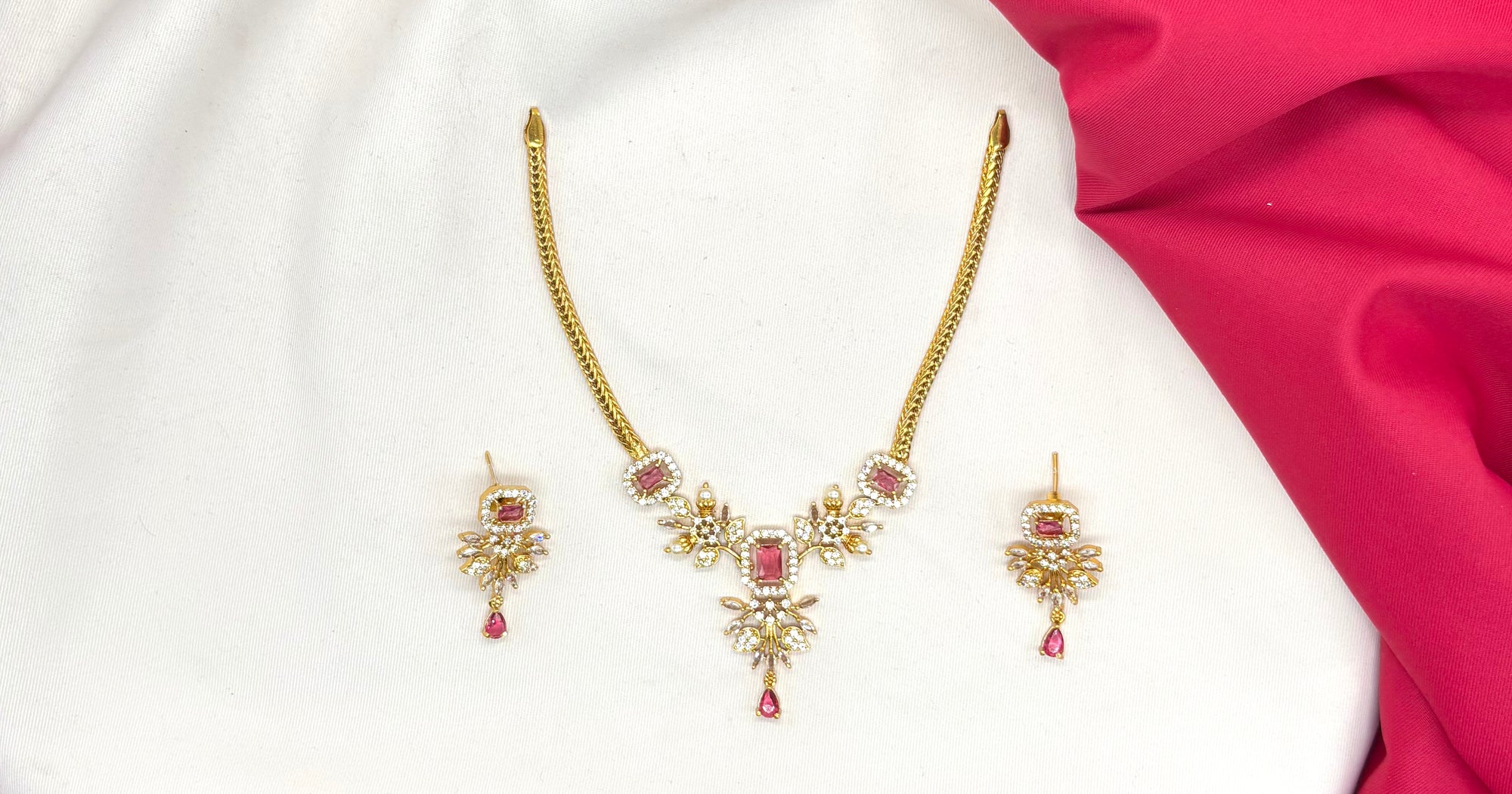 American Diamond Zirconia
Red Studded Floral Short Necklace