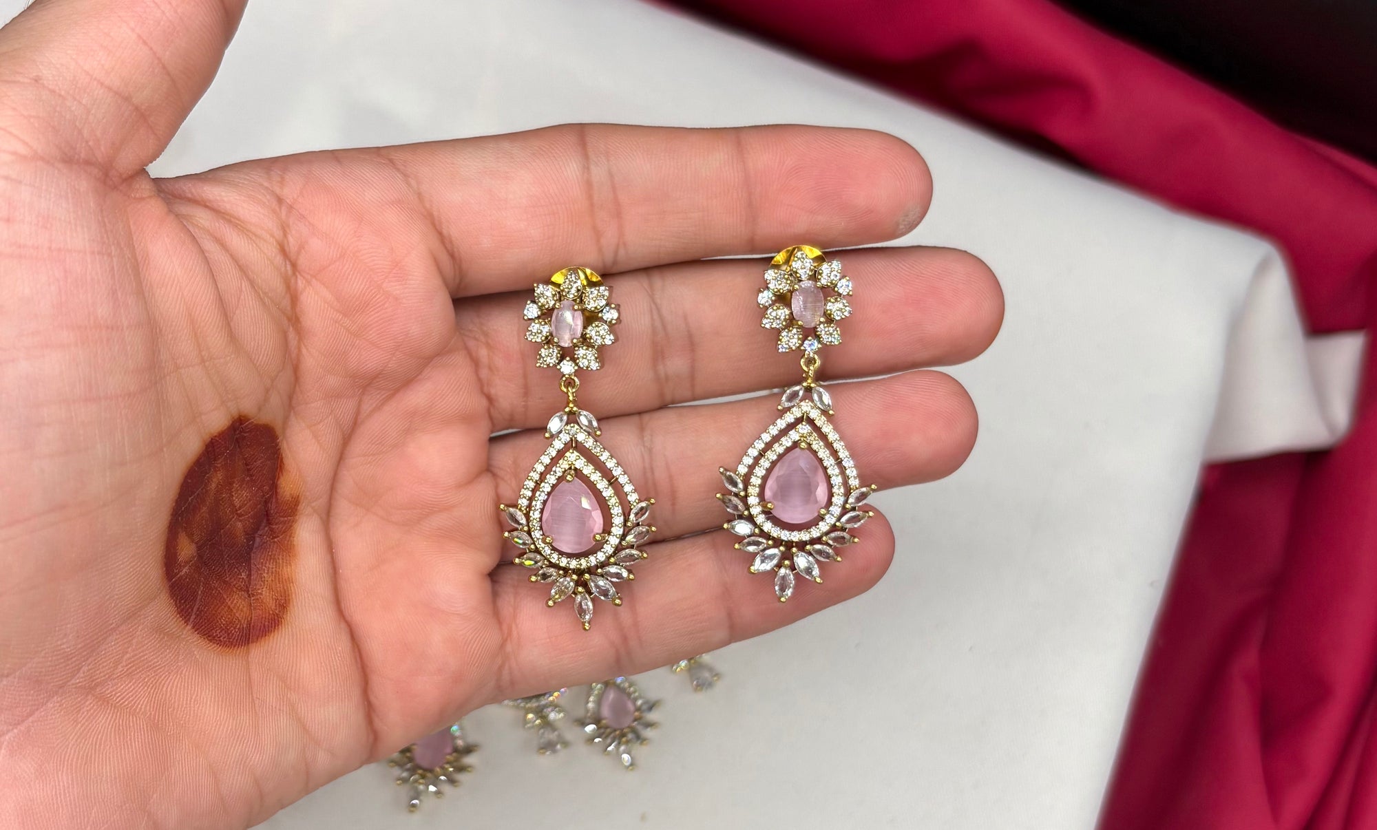 Victorian finishing floral design with sea baby pink stones Necklace