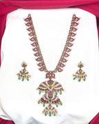 Premium Beautifully designed Jadau kundan with Green beads Necklace