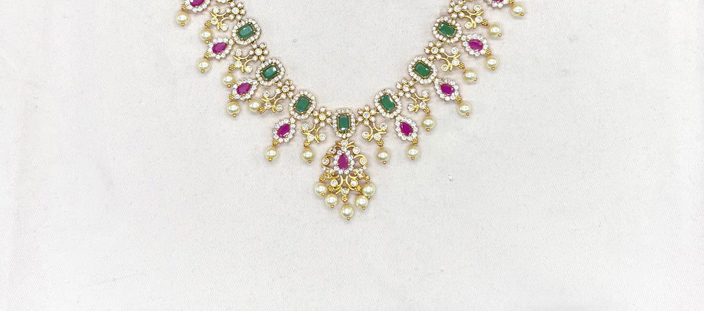 Matte finishing flower design with Green and pink stones Short Necklace