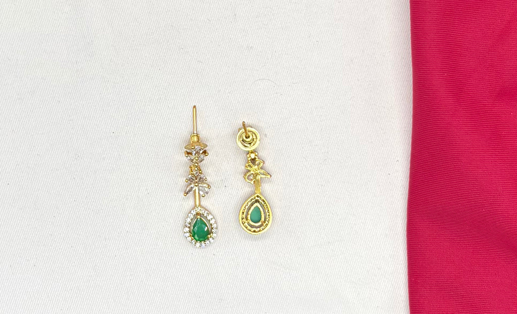 Matte finishing Floral Zircon & Ad Stones Green Short Necklace