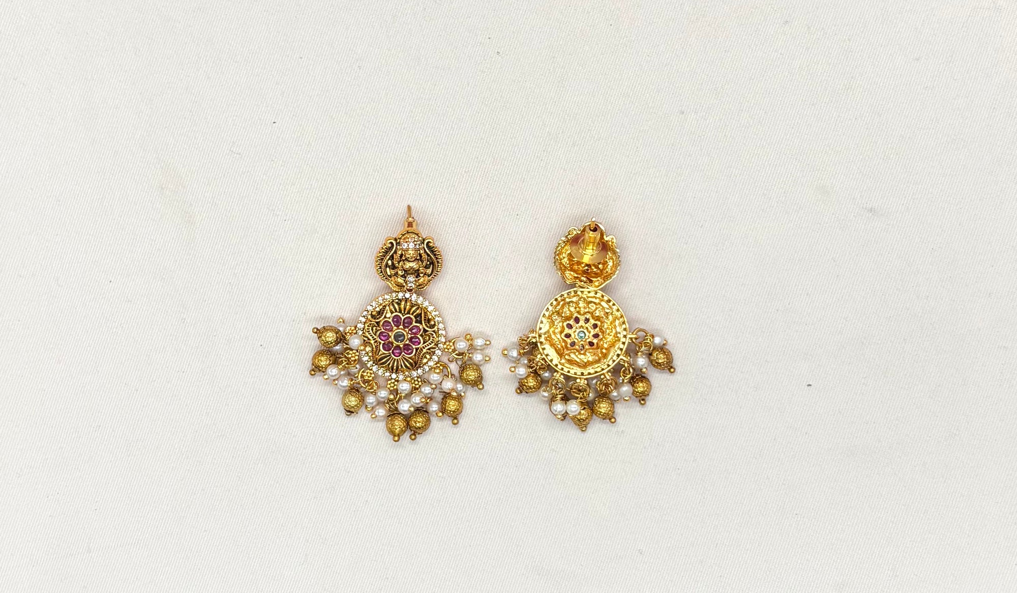 Premium matte finishing with lorded Lakshmi pendant ad stones long haram