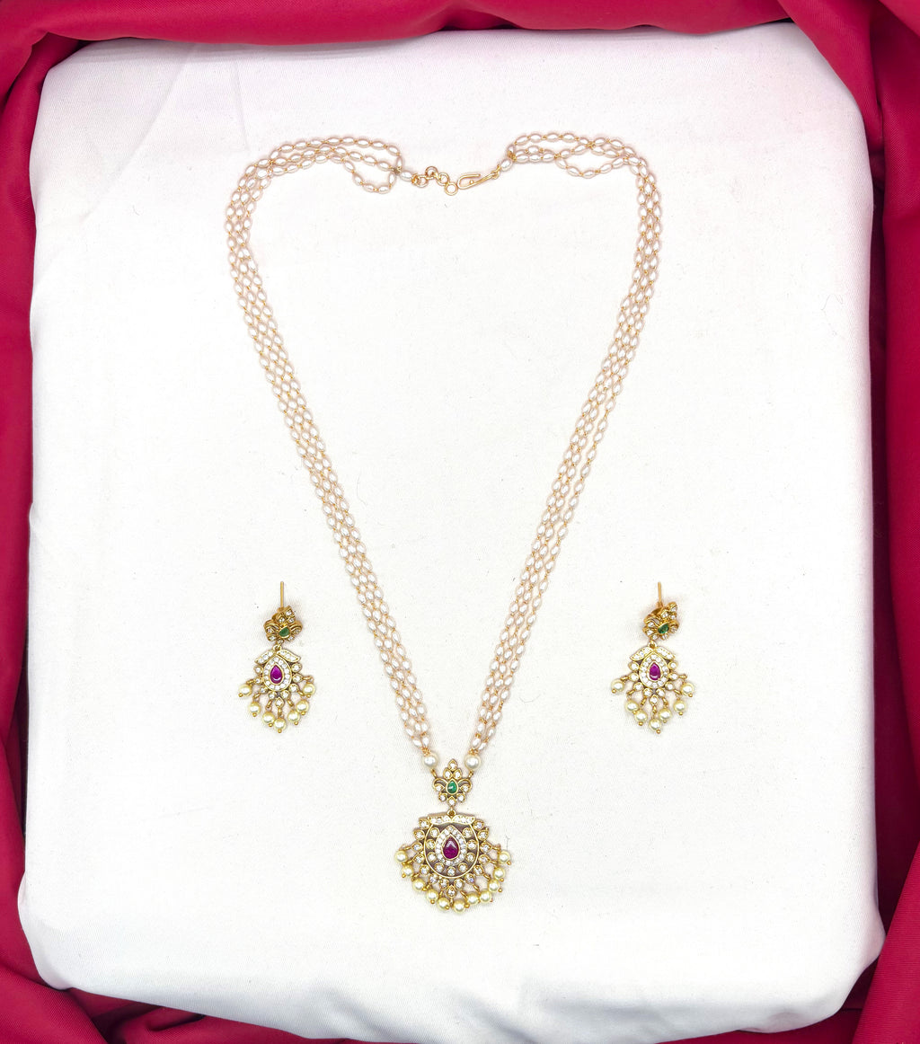 Triple-Layered Rice pearls with Ad stone Pendant Necklace
