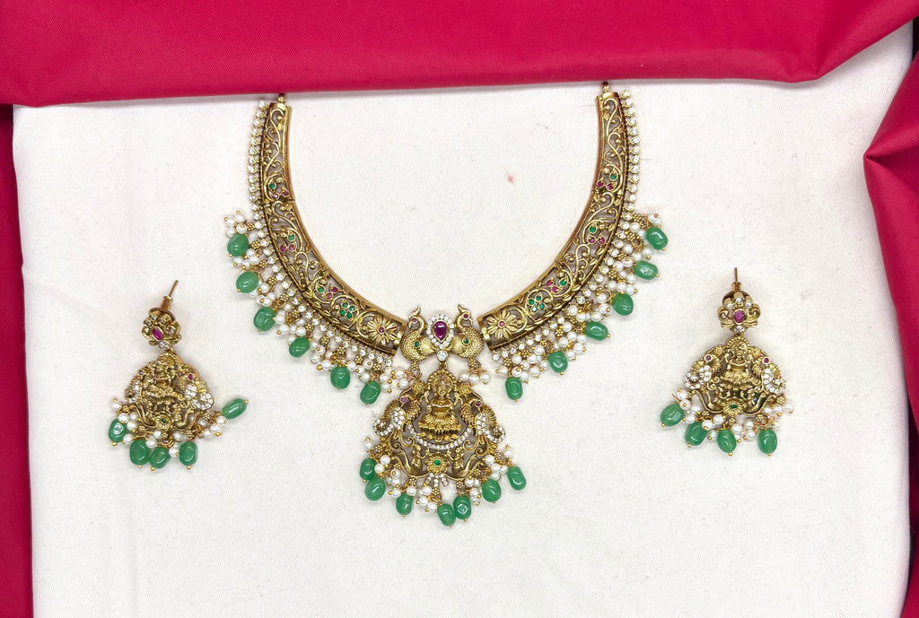 Nakshi finishing floral design with Lord Lakshmi pendant Green Beads Short Necklace