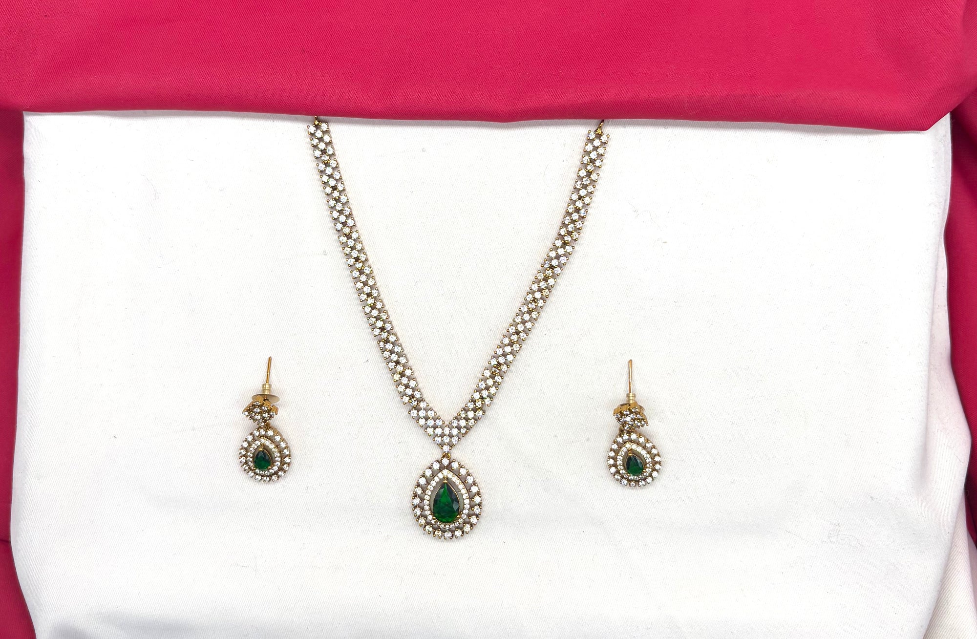 Victorian finishing American Diamonds with Central Green Stone Short Necklace