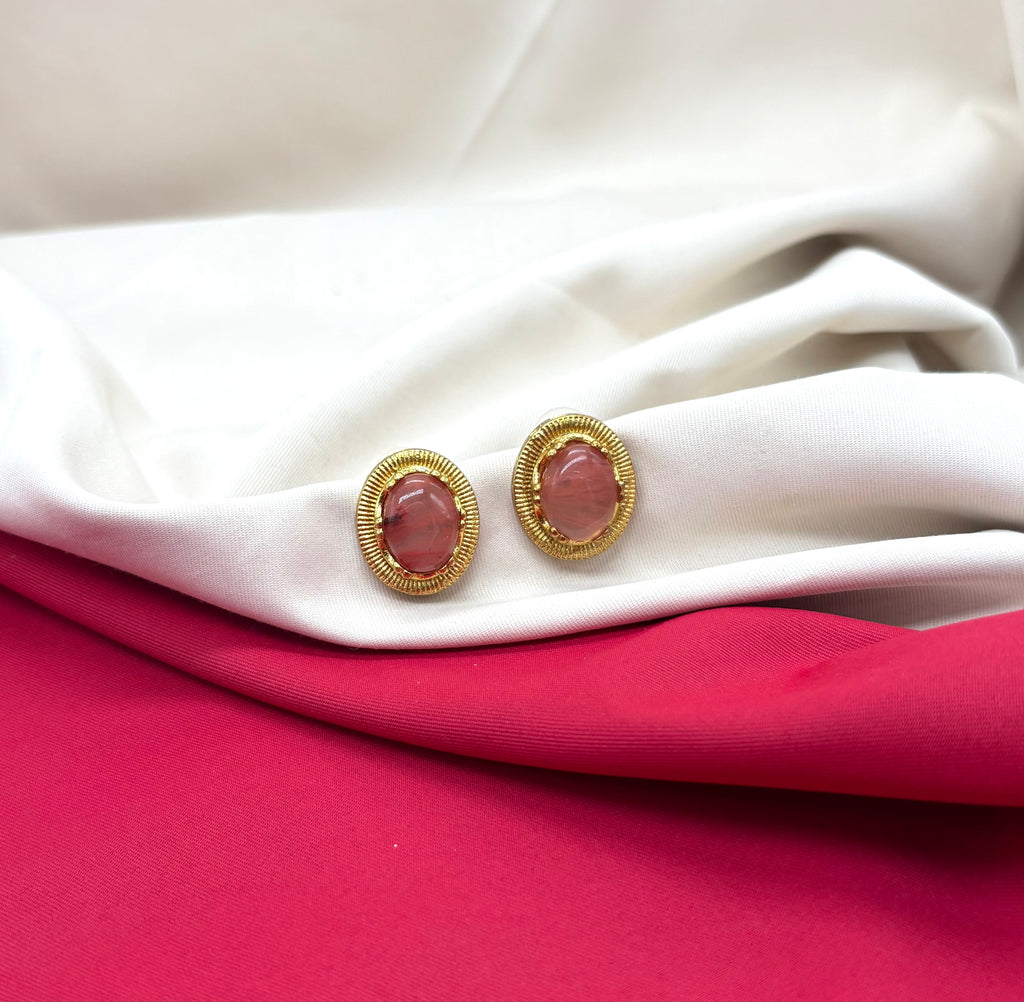 Vintage Peach Moissanite Stone carved gold-tone clip-on earring