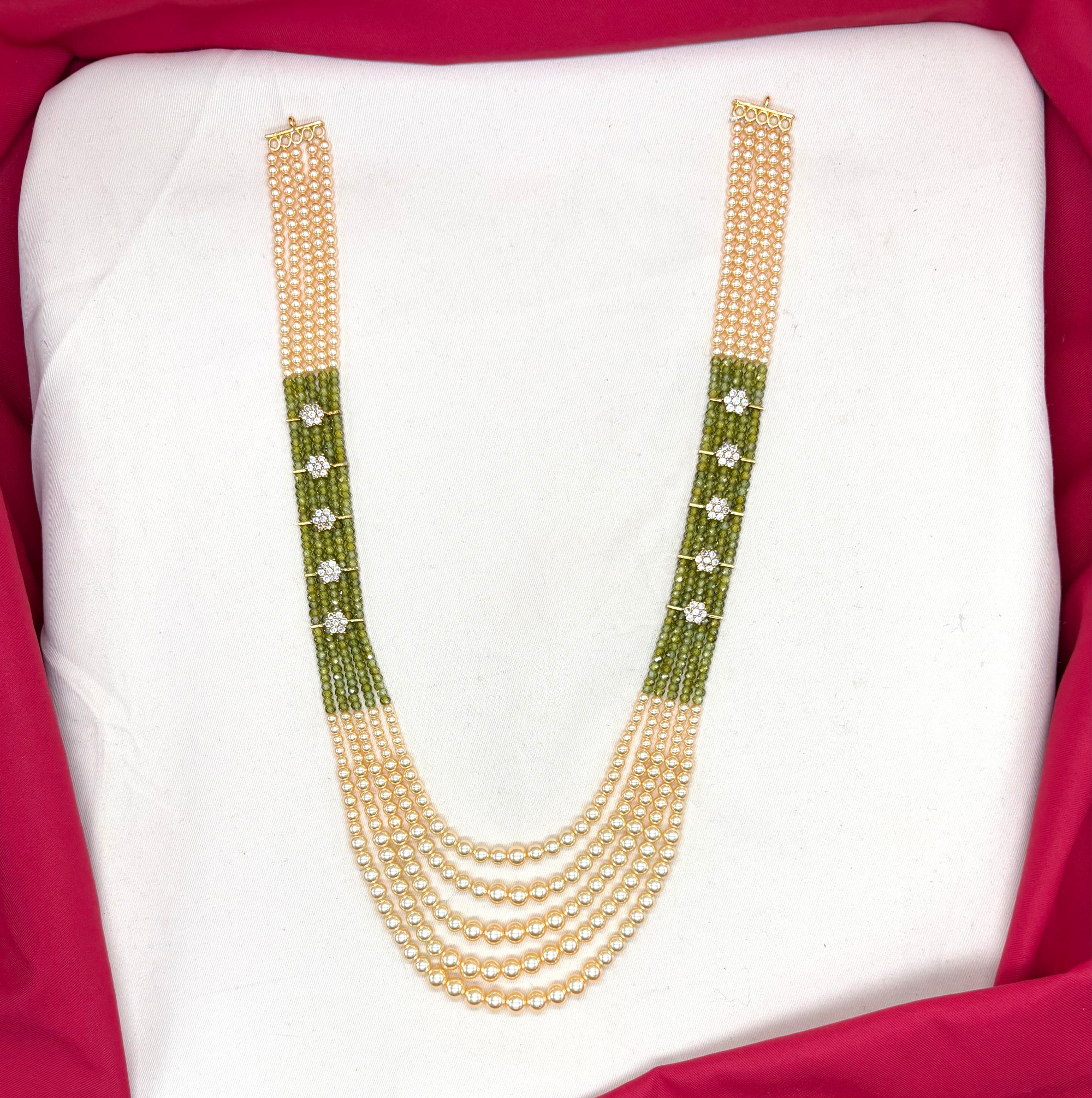 Premium Cubic Zirconia Olive-Green beads and pearls AD with flowers design small locket Mala for Unisex