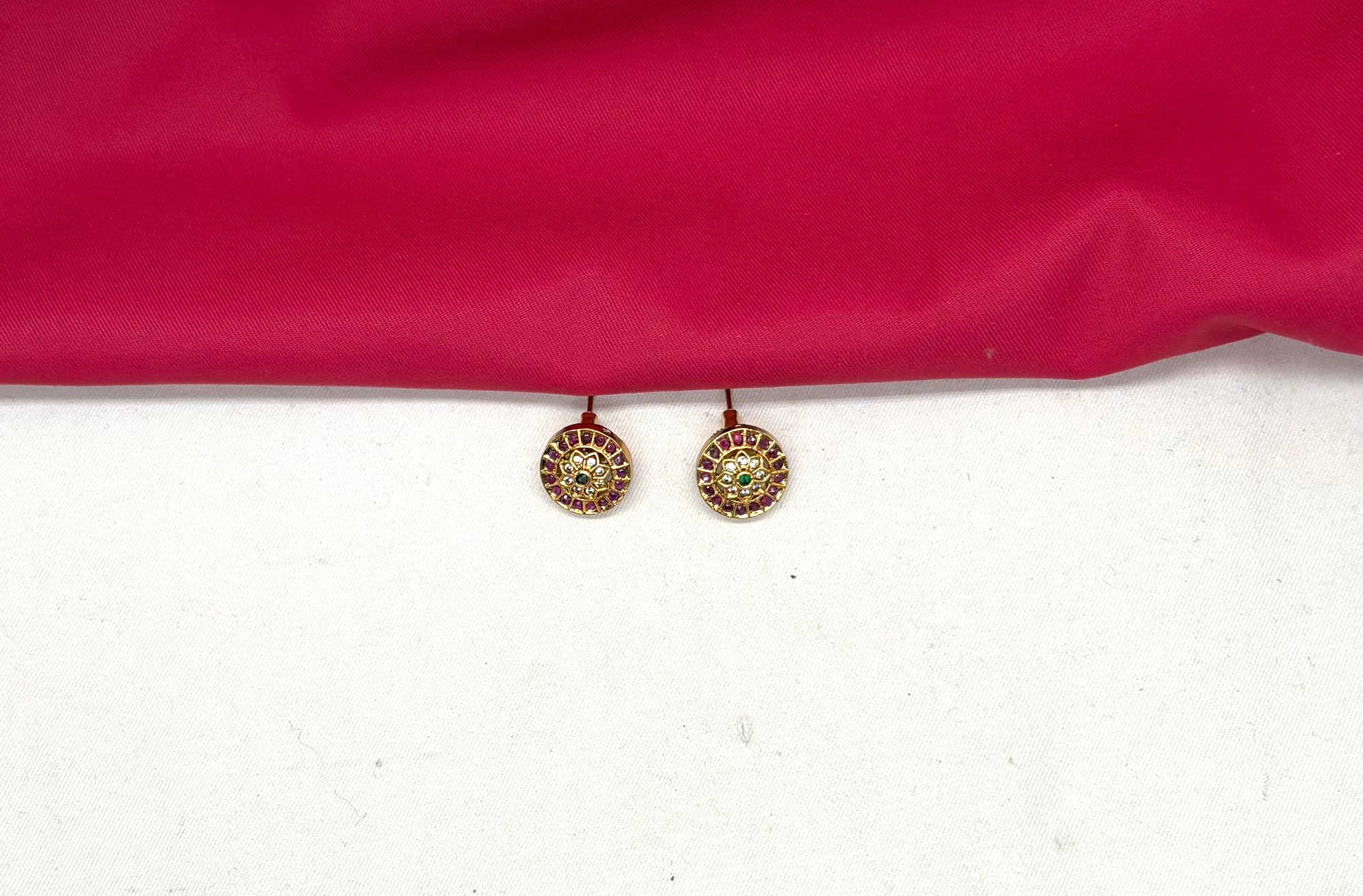 Premium Jadau Kundan Jablebi Flower Butta Pink & White Short Necklace