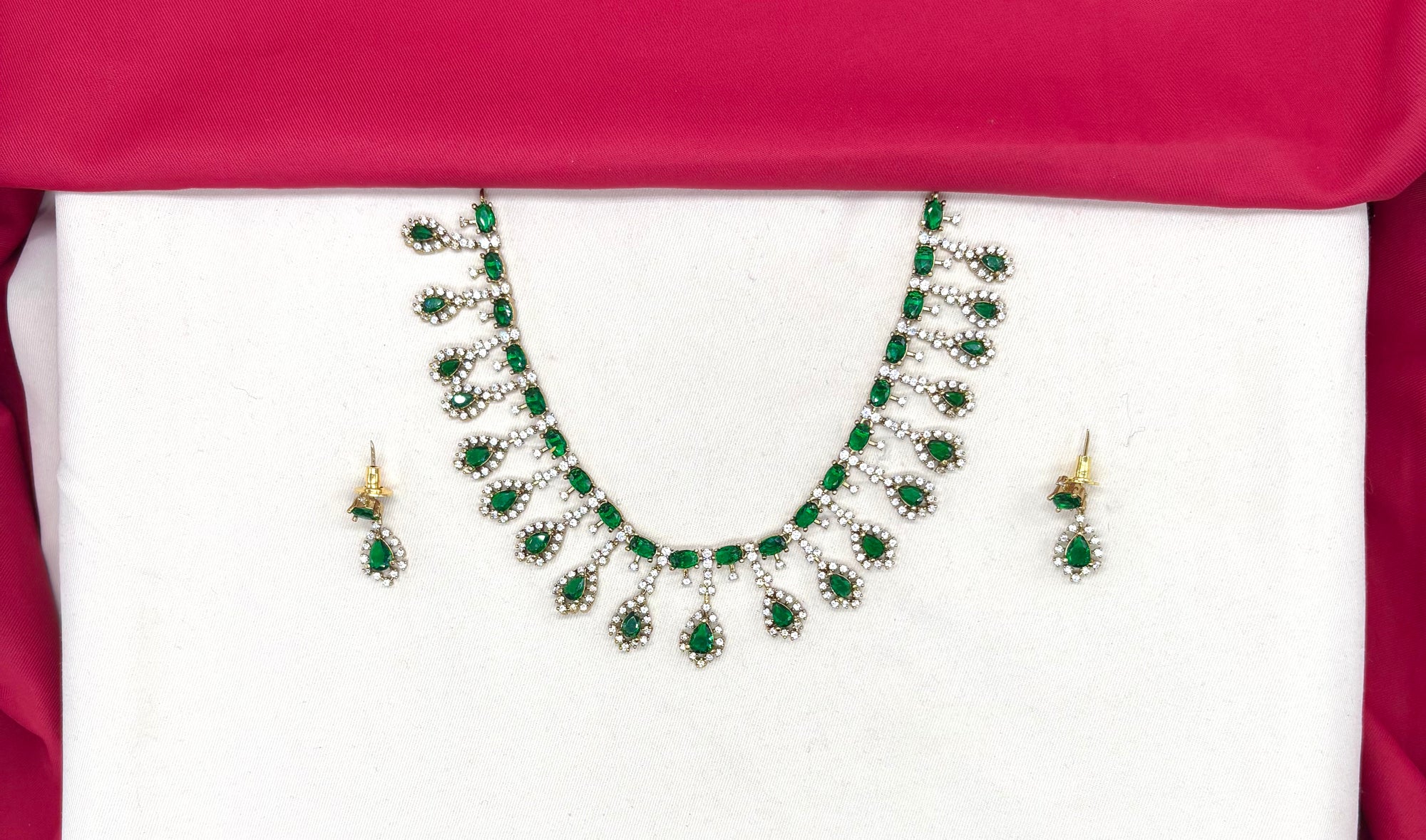 Victorian finishing American Diamond and Green stones Short Necklace