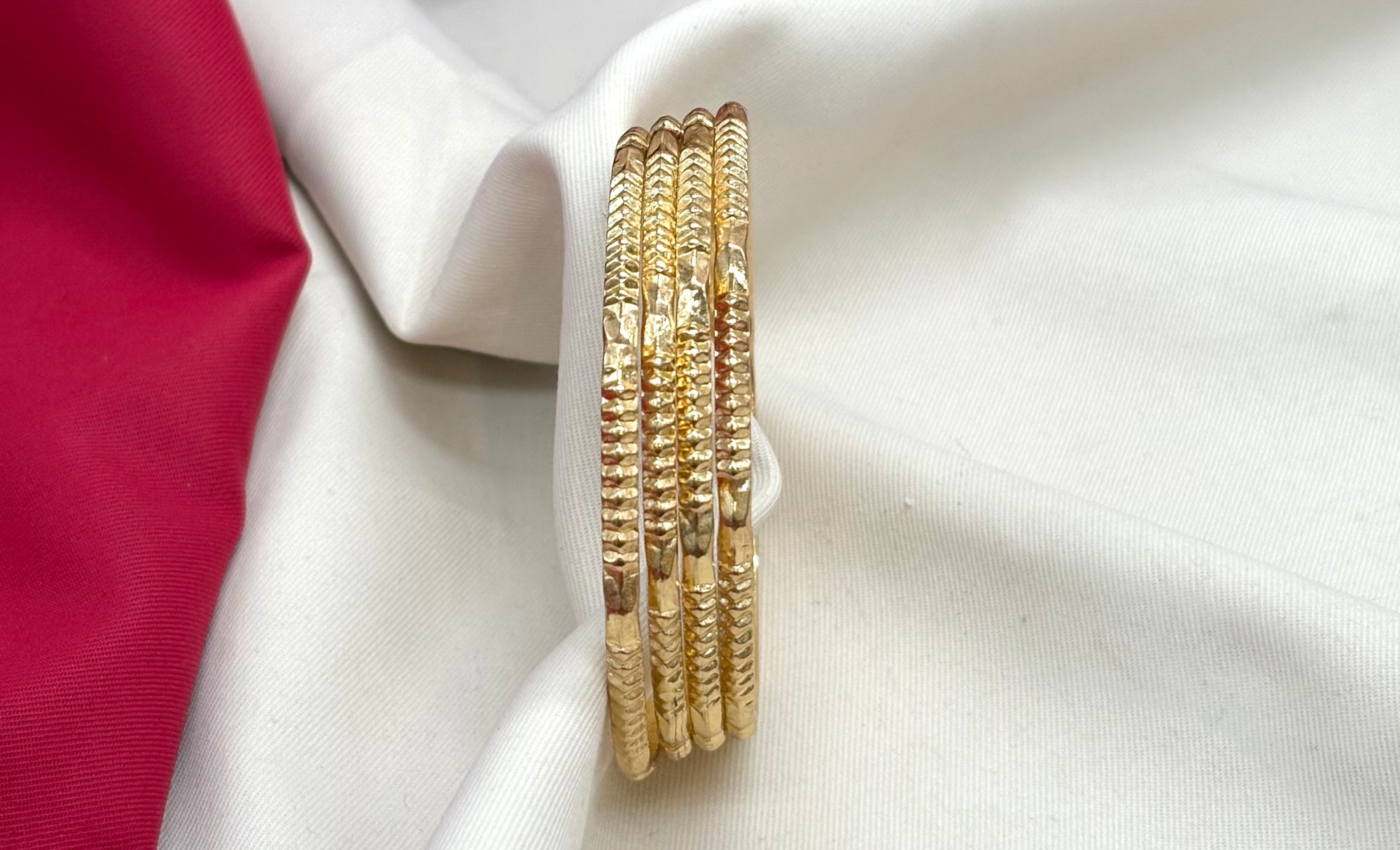 Panchaloham hammered design Bangle