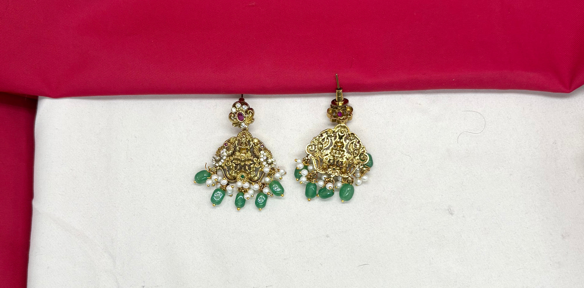 Nakshi finishing floral design with Lord Lakshmi pendant Green Beads Short Necklace