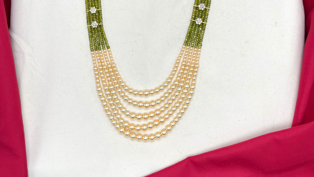 Premium Cubic Zirconia Olive-Green beads and pearls AD with flowers design small locket Mala for Unisex