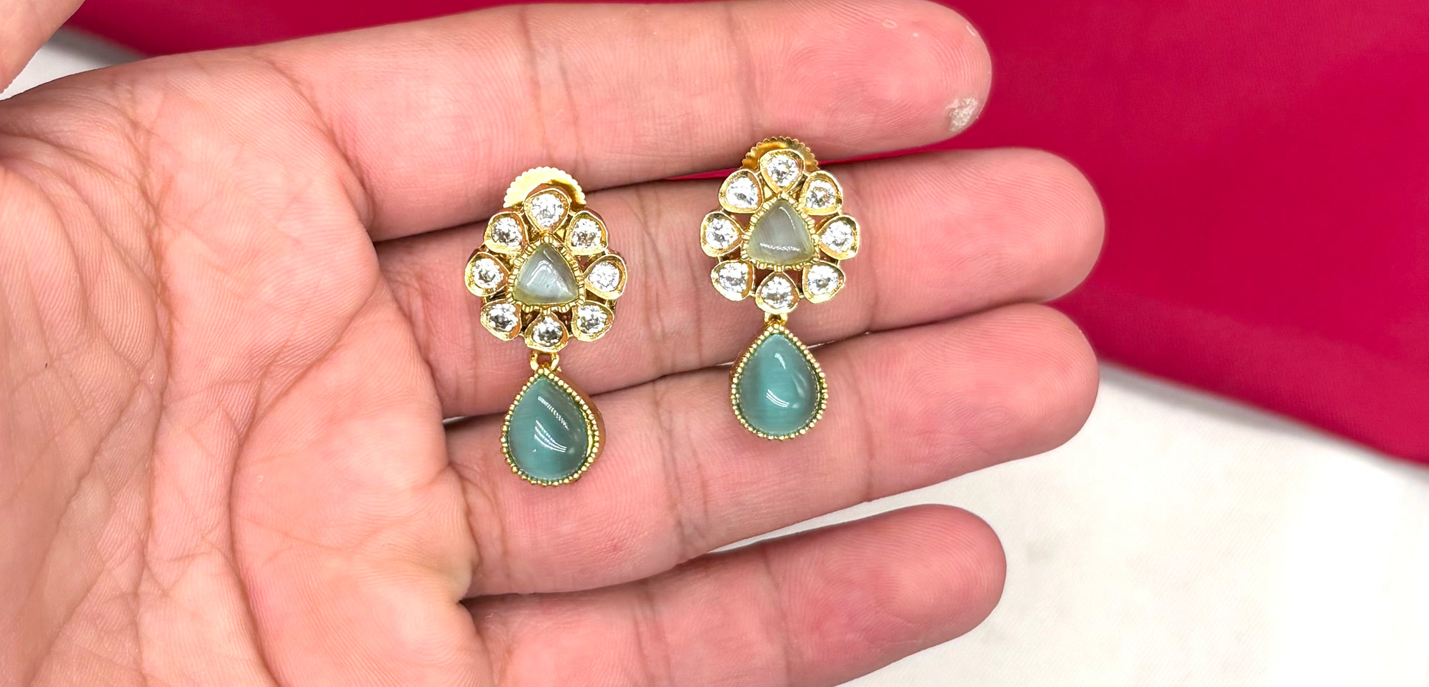 Matte finishing with Mint-Green stone short Necklace