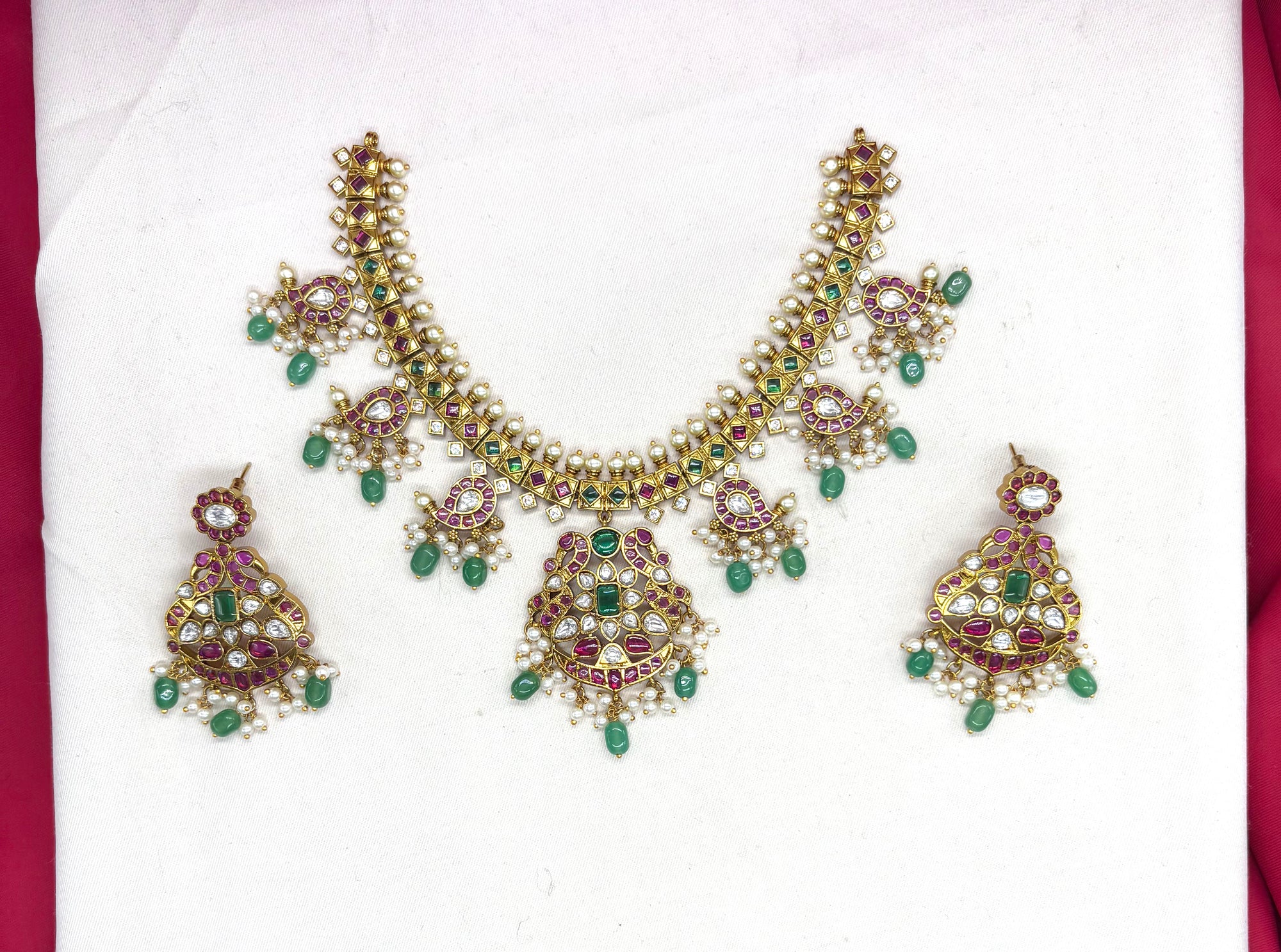 Jadau Kundan with Green Beads Floral design Short Necklace