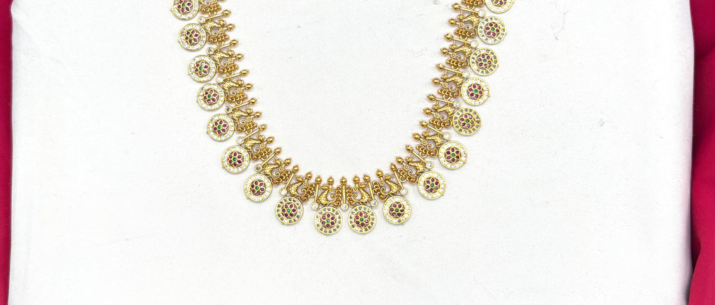 Matte finishing with pink stones long Bottumala Necklace