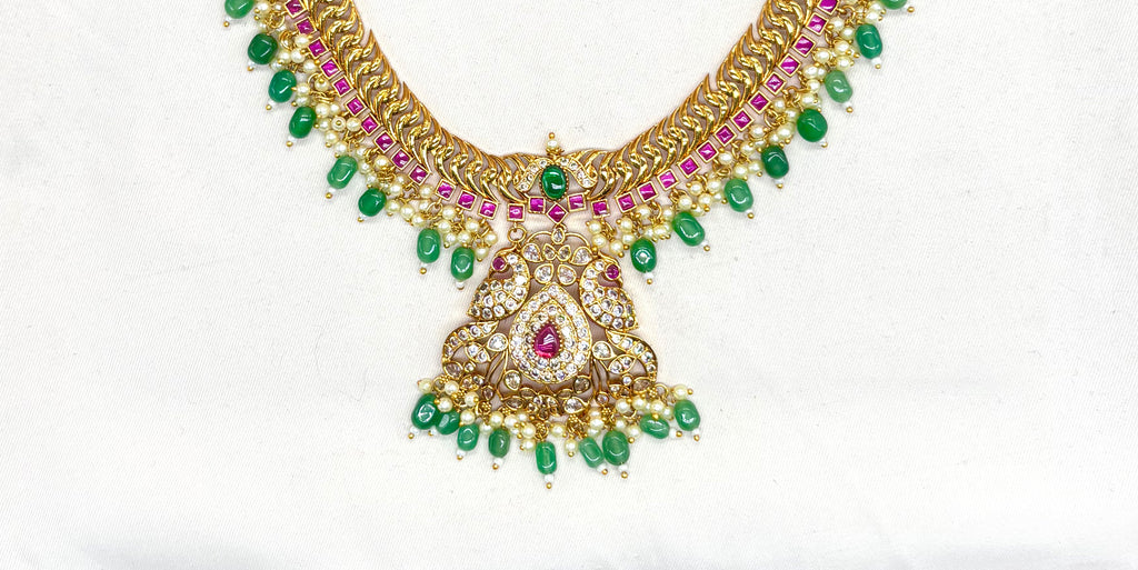 Matte finishing peacock design with Green beads Mango Short Necklace