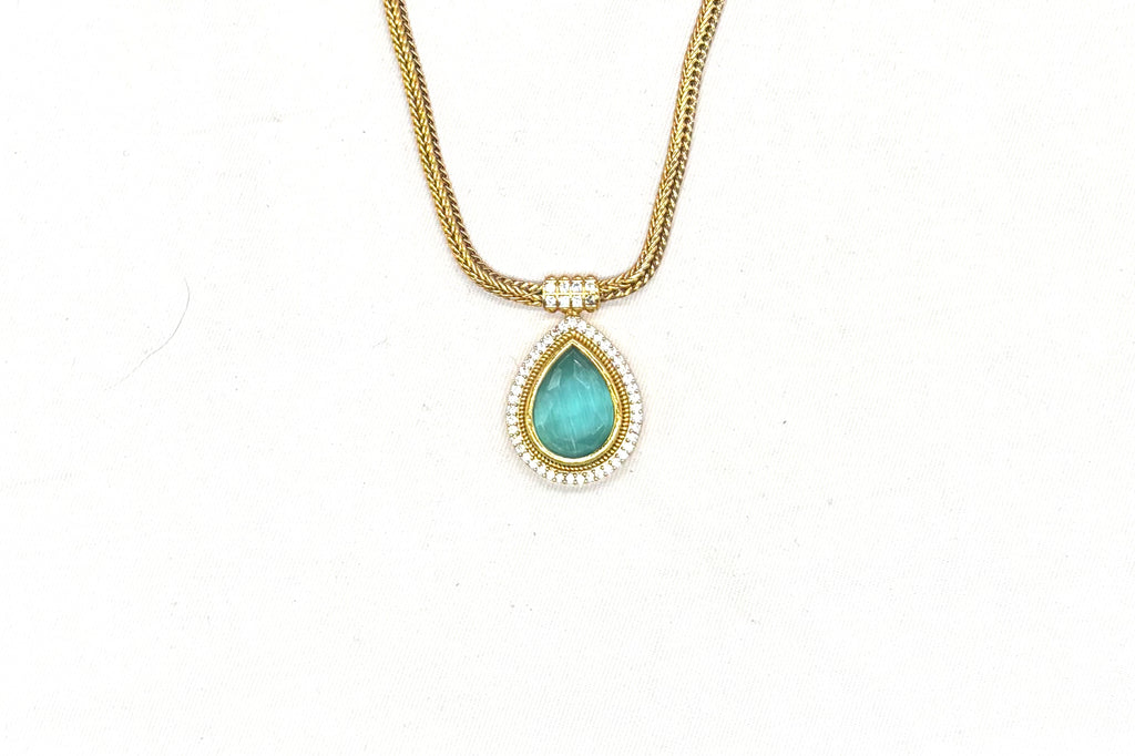Matte finishing Nan with Mint-Green stone short Necklace