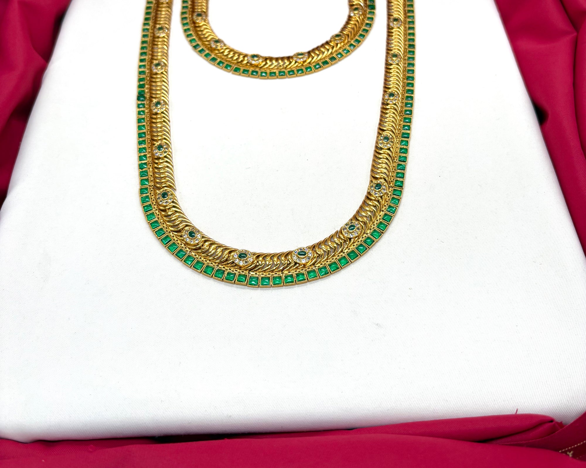 Premium quality Jelabi finish Jadau kundan Combo-Set