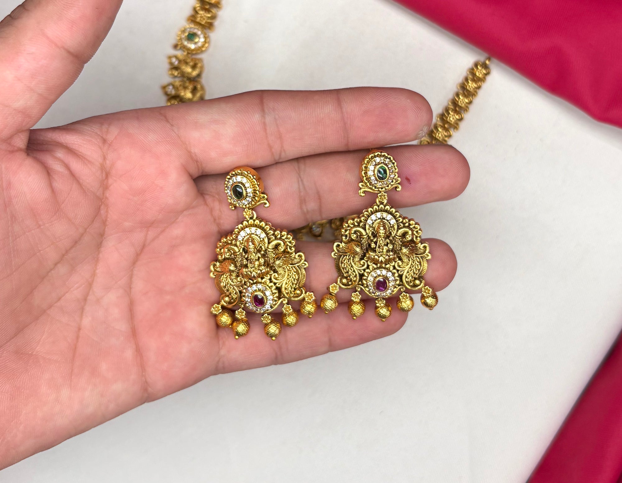 Nakshi finishing lord Lakshmi pendant golden balls short Necklace