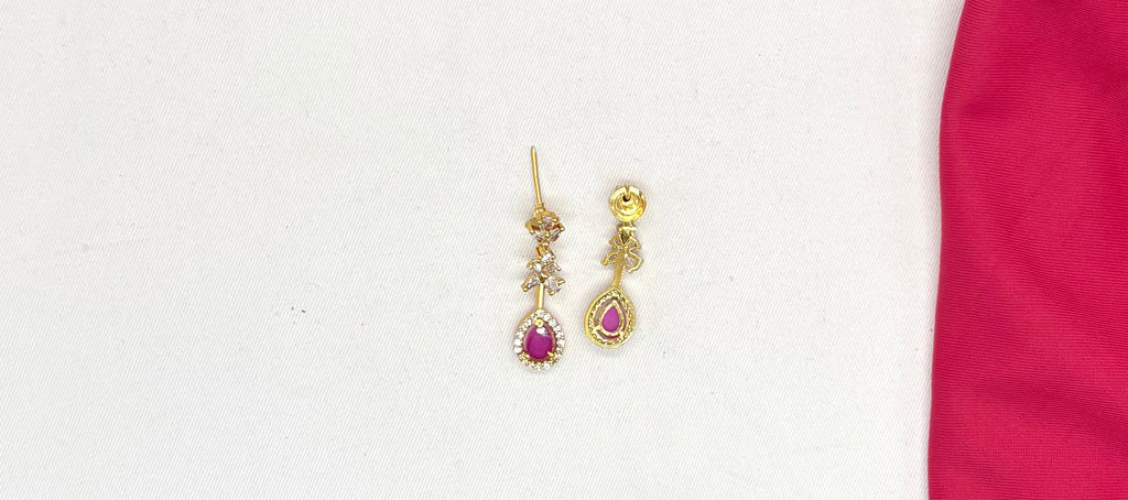 Matte finishing Floral Zircon & Ad Stones pink Short Necklace