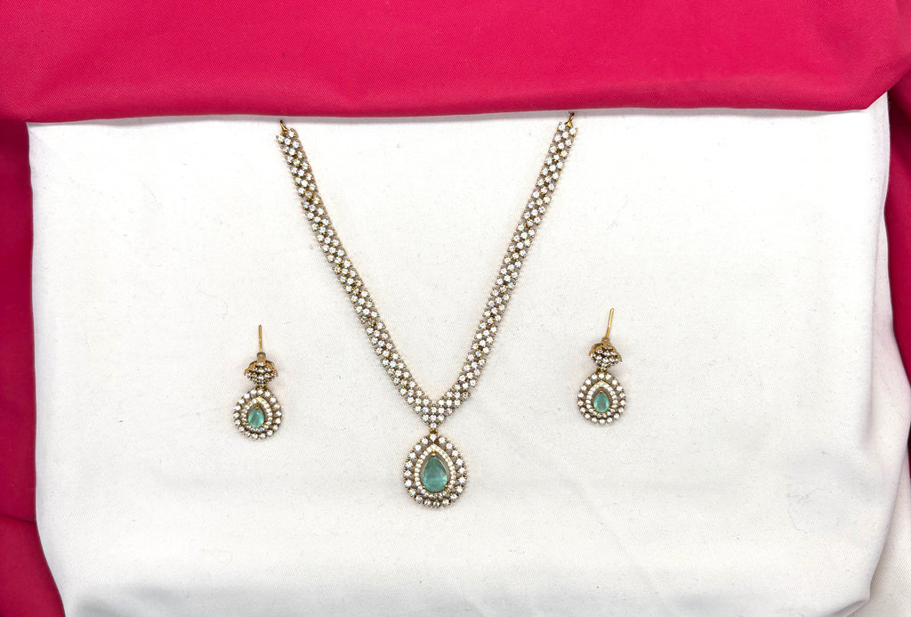 Victorian finishing American Diamonds with Central mint-Green  Stone Short Necklace
