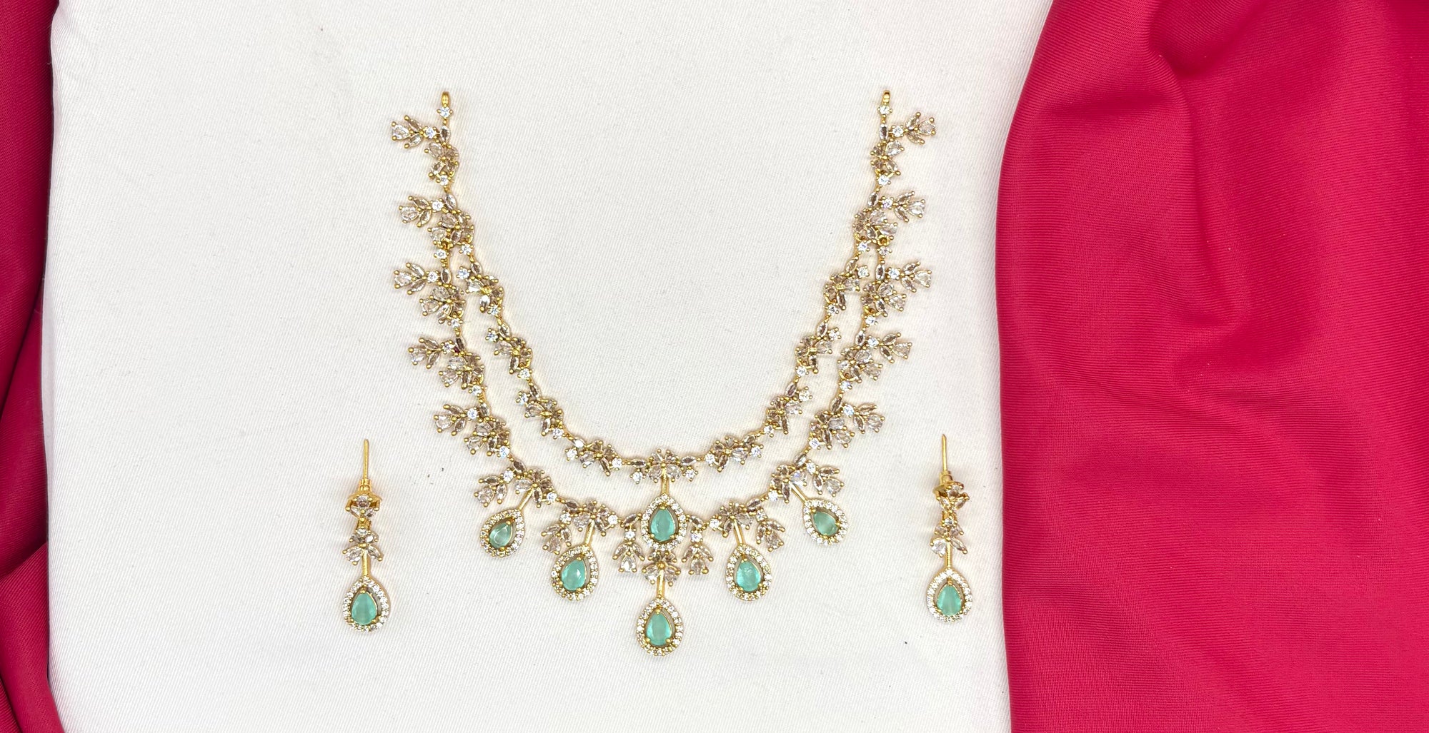 Matte finishing Floral Zircon & Ad Stones Mint-Green Short Necklace